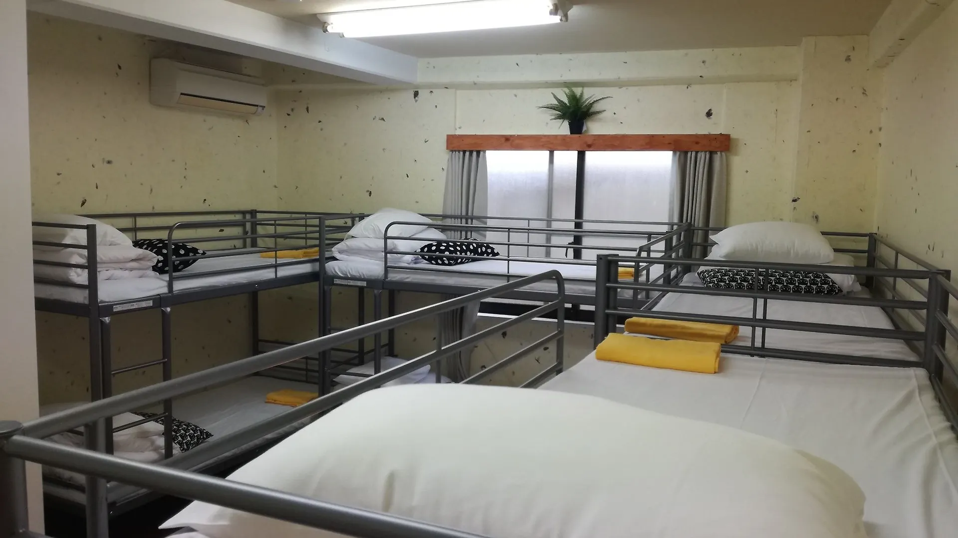 Shinjuku Sky Capsule - Hostel Tokyo prefektur